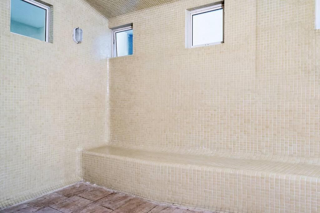 Walled Apt- Rooftop Pool & Private Garden Apartamento Cartagena