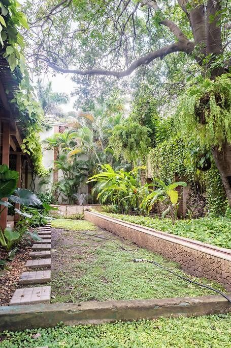Walled Apt- Rooftop Pool & Private Garden Apartamento Cartagena
